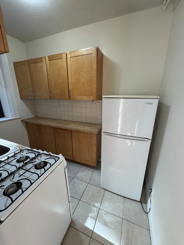 1152 Commonwealth Ave #26 - Photo 3 of 10