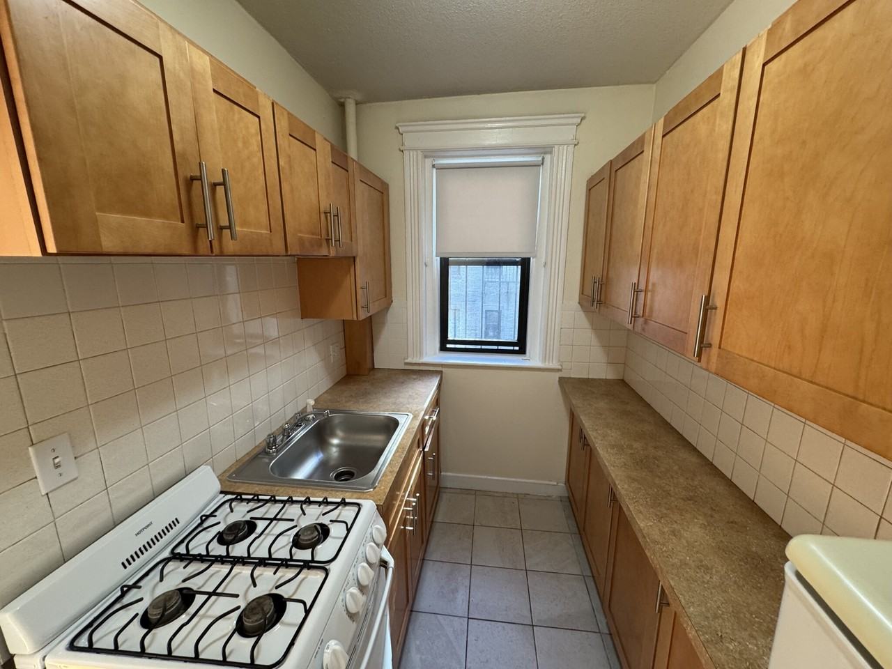 1152 Commonwealth Ave #26 - Photo 5 of 10