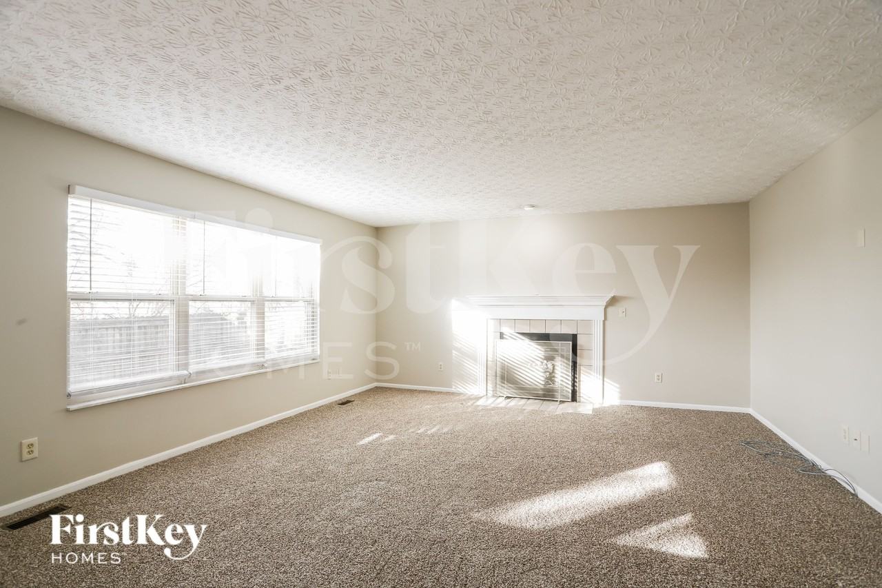 3657 Lake Lanier Dr - Photo 3 of 19