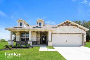 featured image of 233 Lakeway Cir