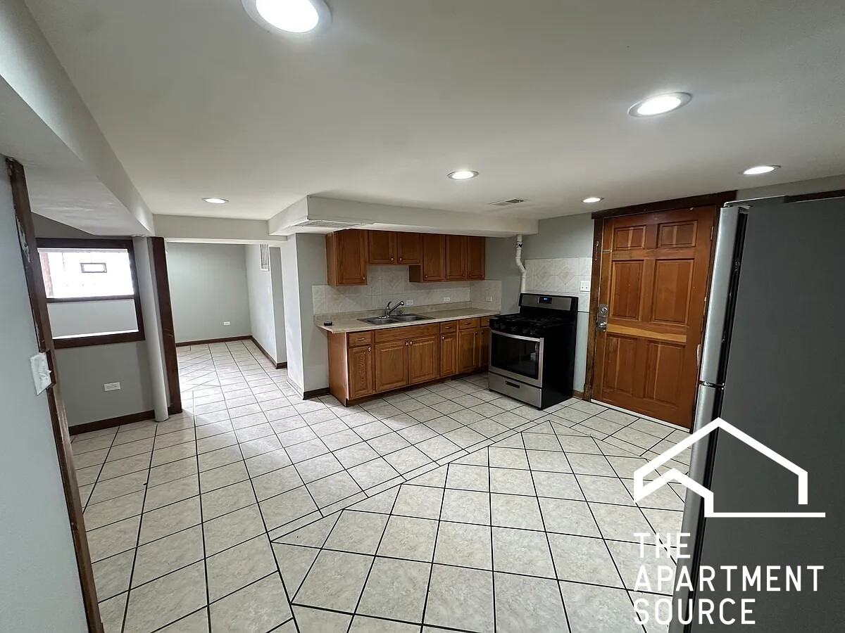 4402 W Belden St #GDN - Photo 3 of 9