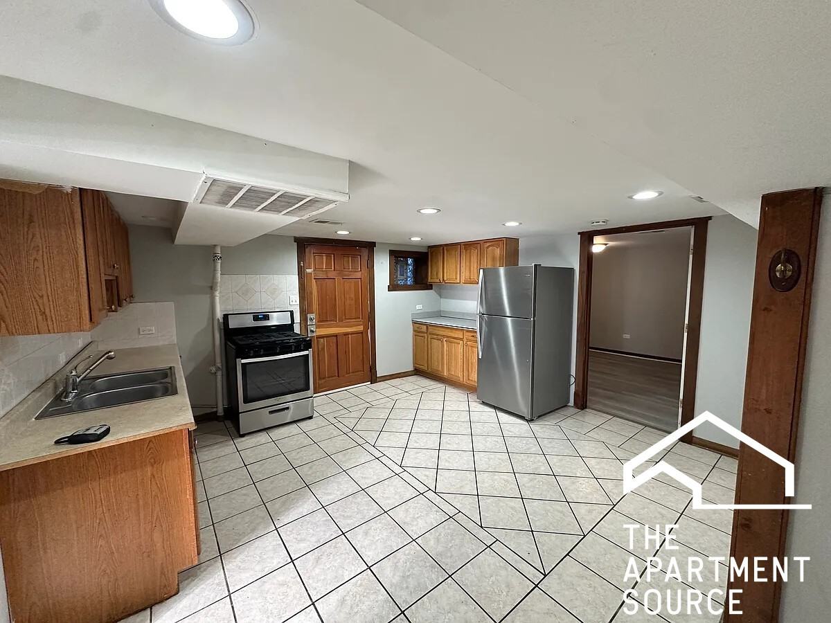 4402 W Belden St #GDN - Photo 4 of 9