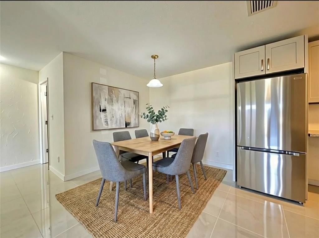 3384 Nw 17th St - Photo 2 of 14