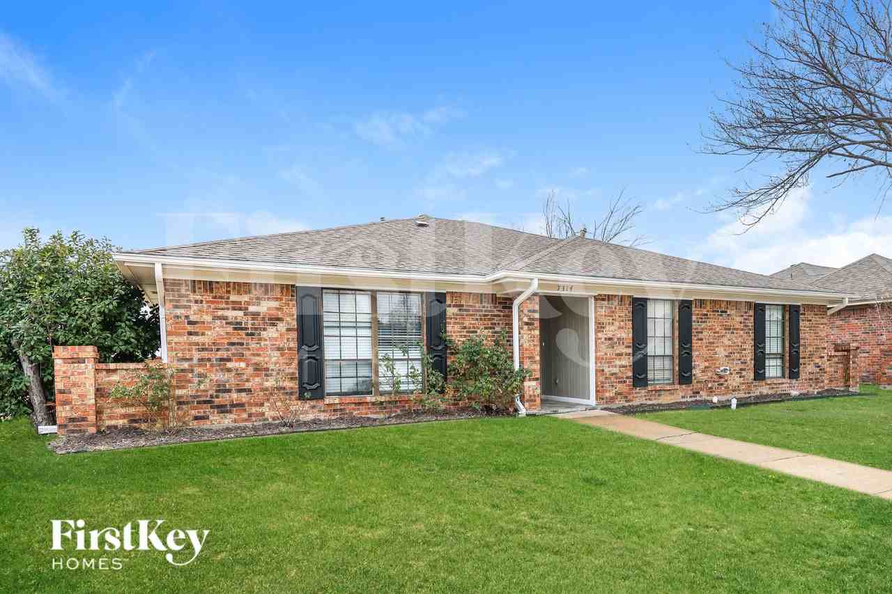 7314 Harvest Hill Dr - Photo 2 of 19