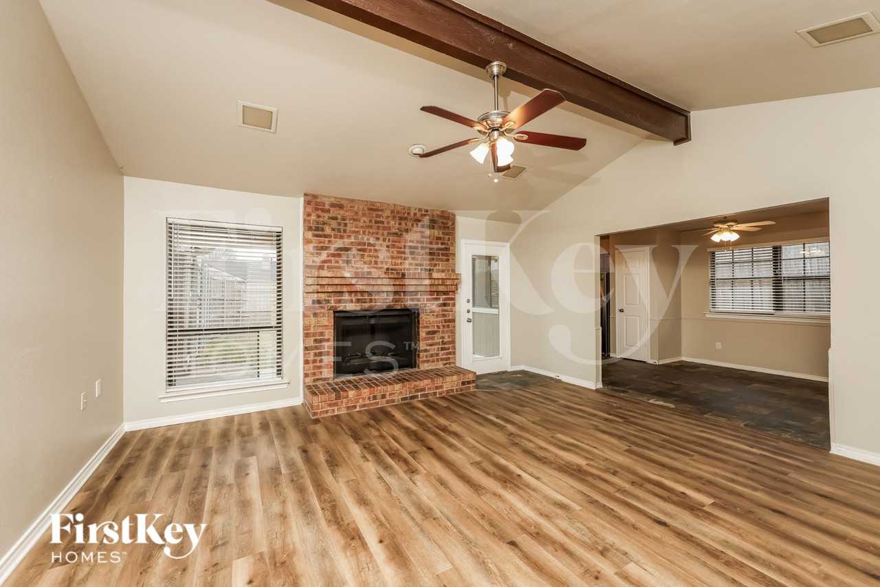 7314 Harvest Hill Dr - Photo 3 of 19