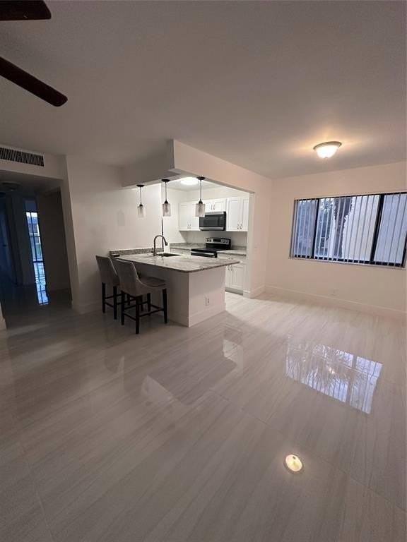 720 Meadows Cir #720 - Photo 5 of 16