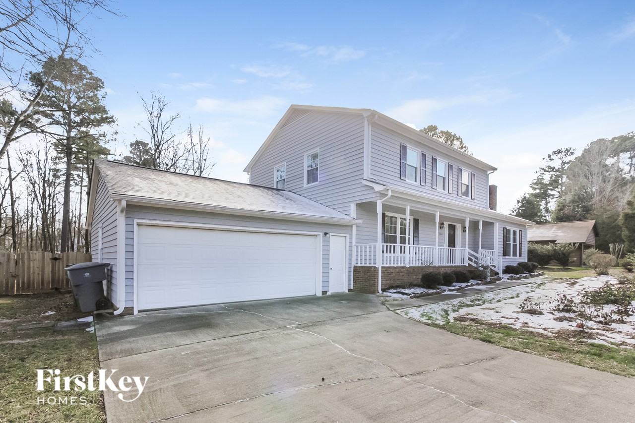 10601 Parlor Rd - Photo 3 of 15