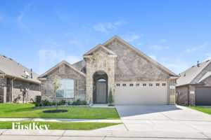 featured image of 808 Fredericktown Dr