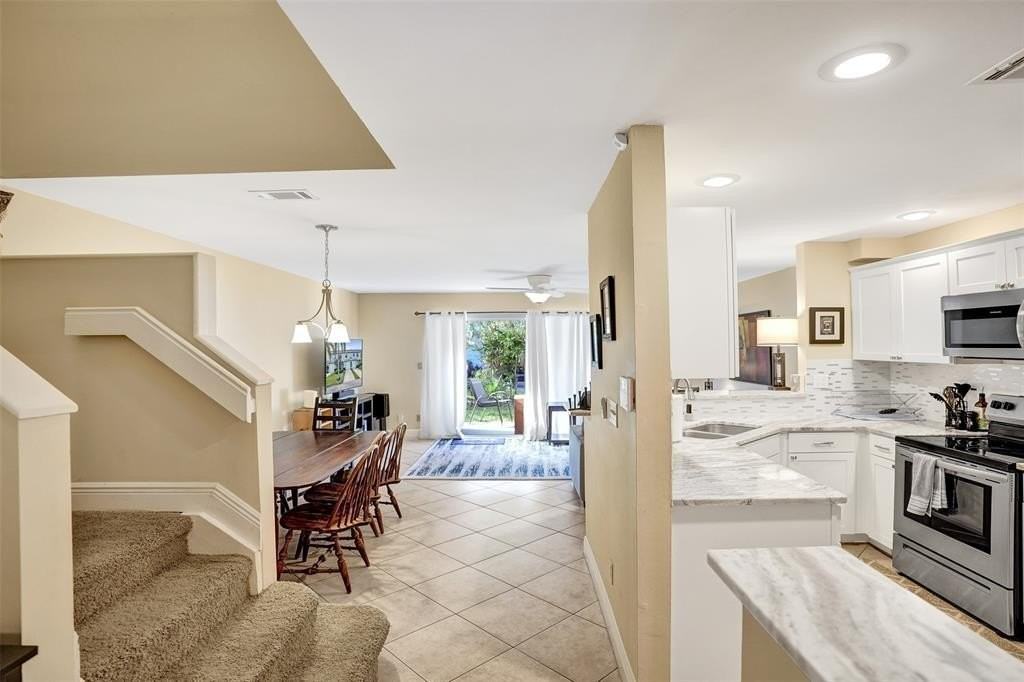 21376 Pagosa Ct - Photo 4 of 13