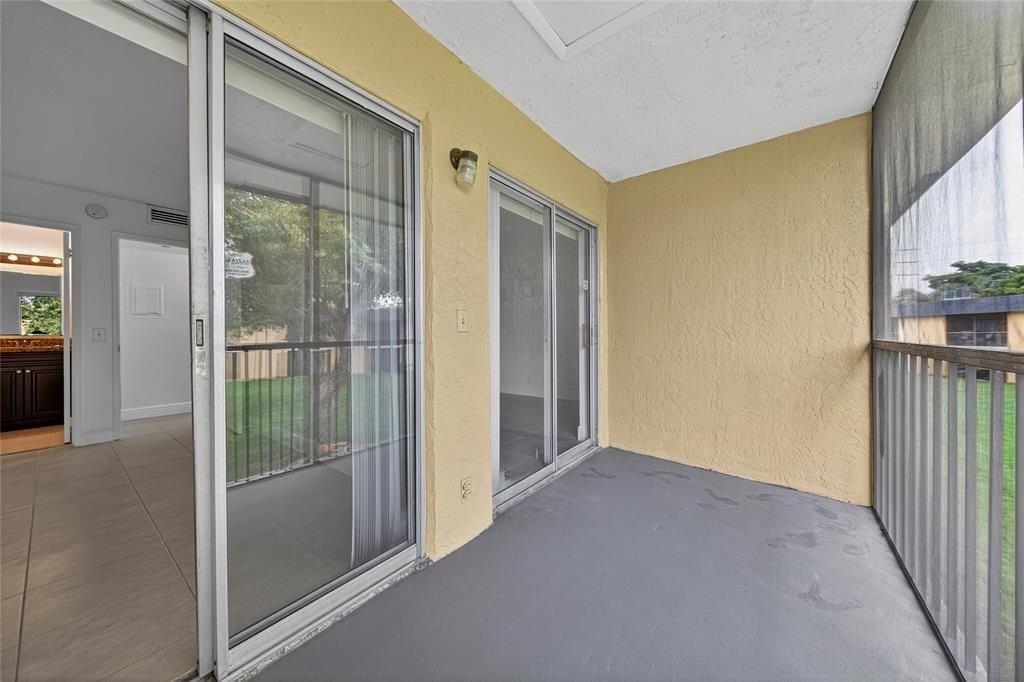 913 Meadows Cir #913 - Photo 2 of 41