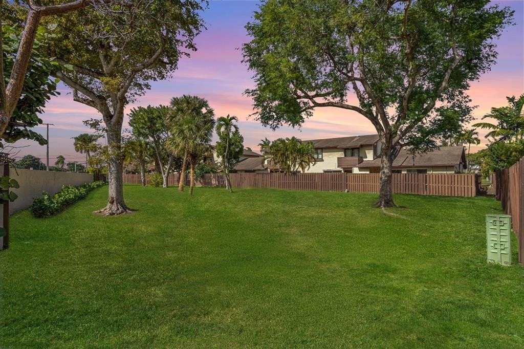 7136 Sw 105th Ct #7136 - Photo 2 of 39