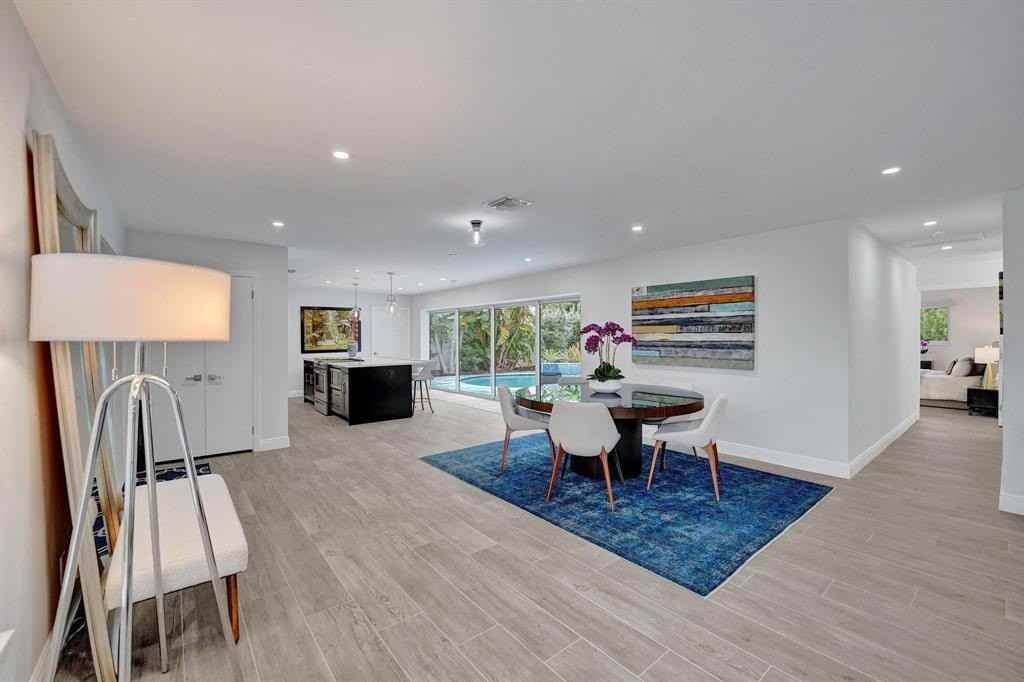 2030 Ne 62nd St - Photo 7 of 50