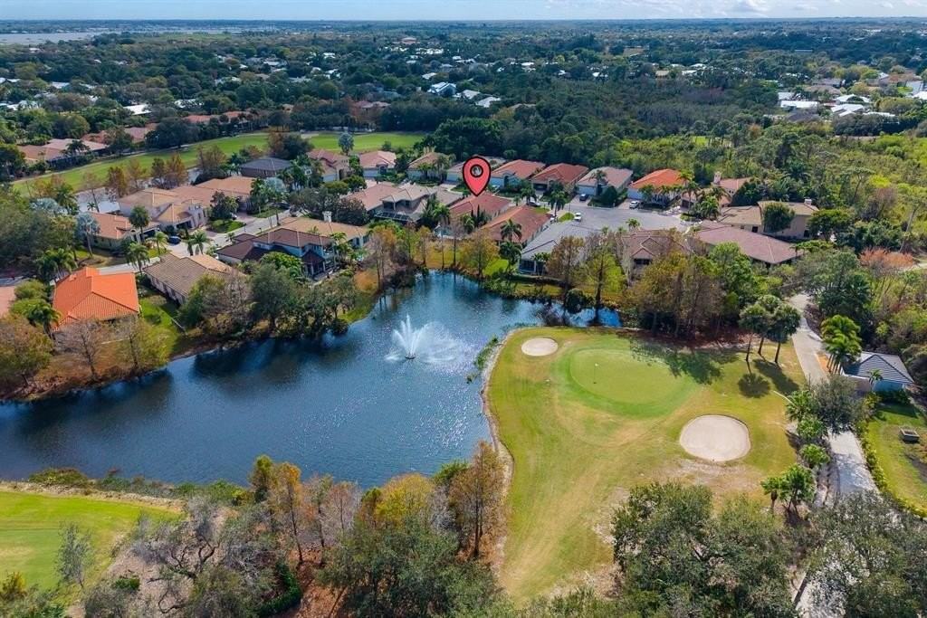 844 Sw Pebble Ln - Photo 2 of 40