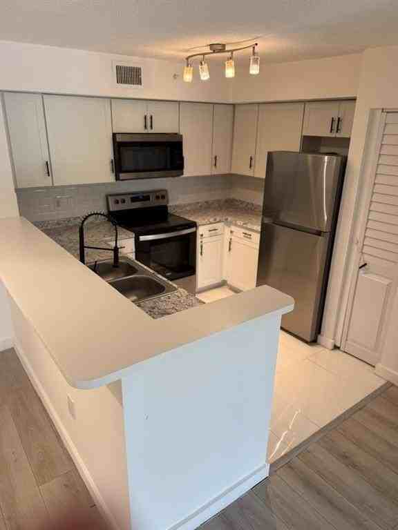 4828 N State Road 7 #104 - Photo 5 of 29