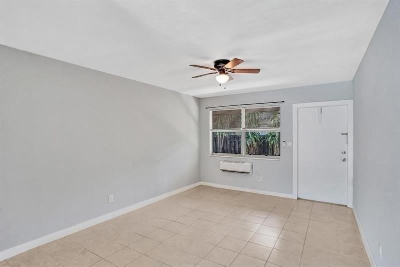 1410 Nw 2nd Ave #A - Photo 2 of 17