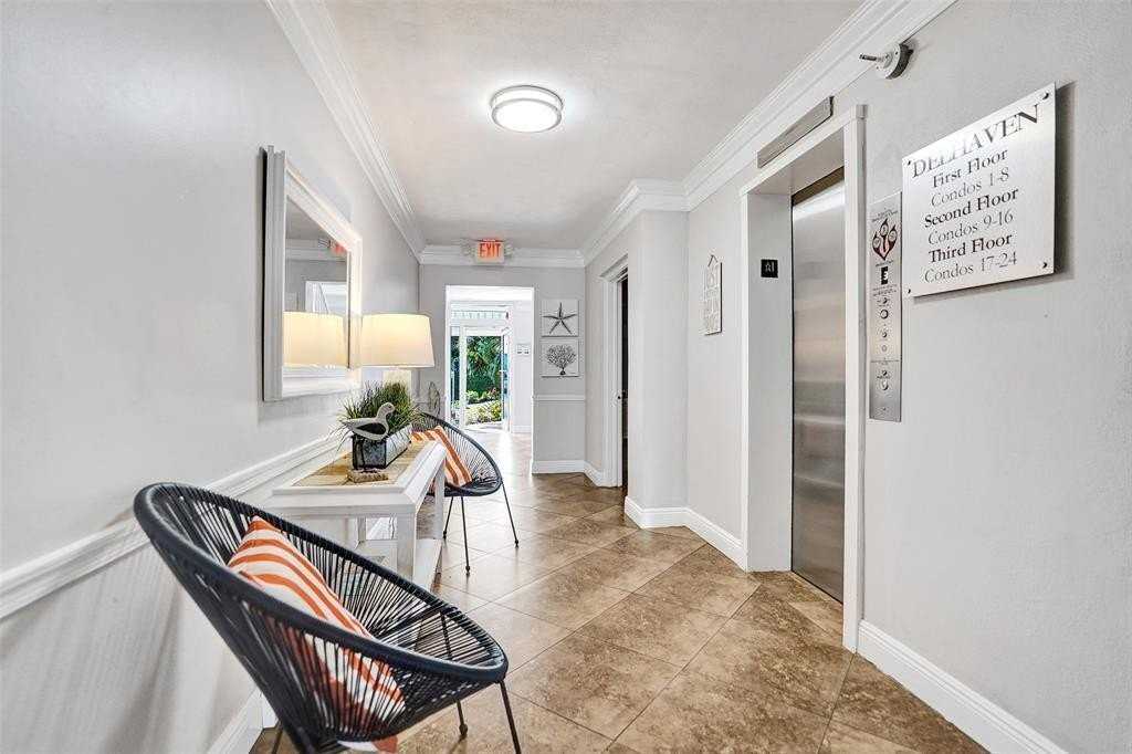 1700 S Ocean Blvd #3 - Photo 3 of 40