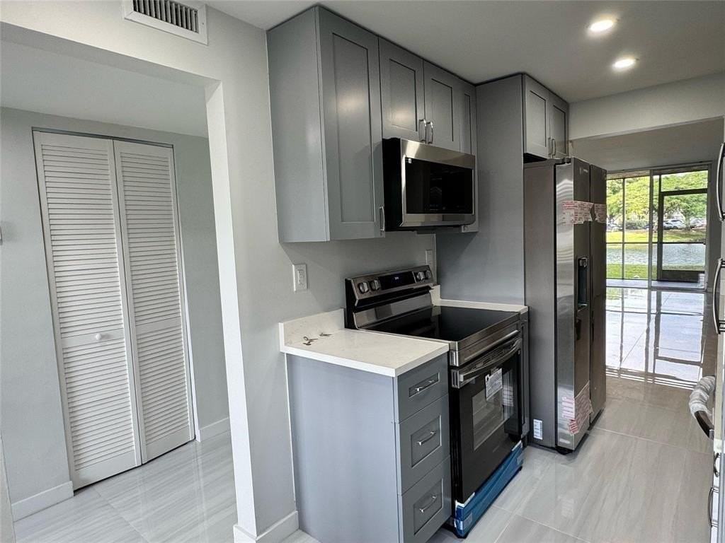 3101 Nw 47th Ter #121 - Photo 5 of 19