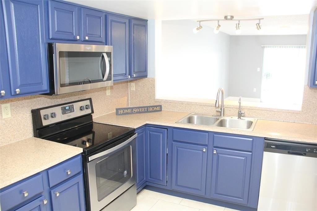 231 Sw 113th Way #231 - Photo 3 of 39