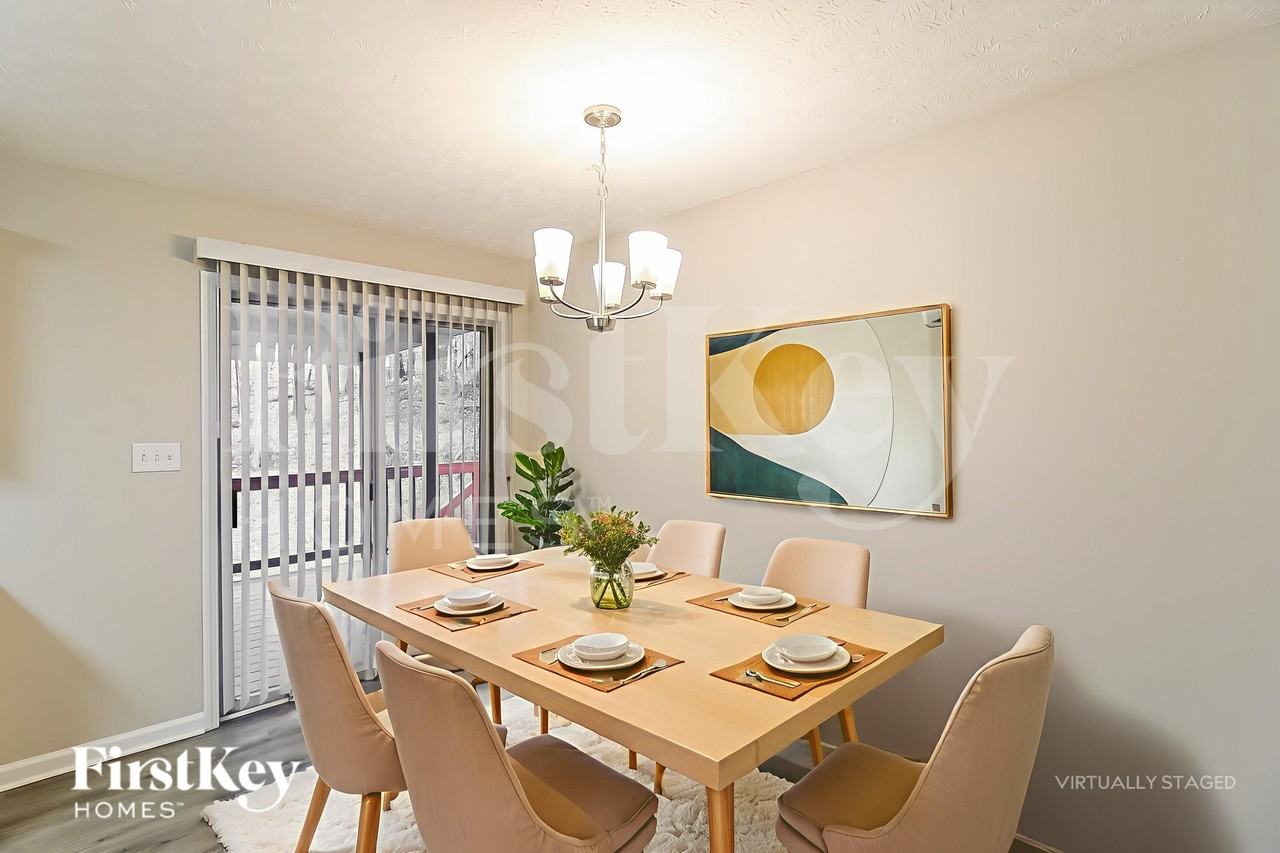 4860 Wade Valley Way - Photo 6 of 19