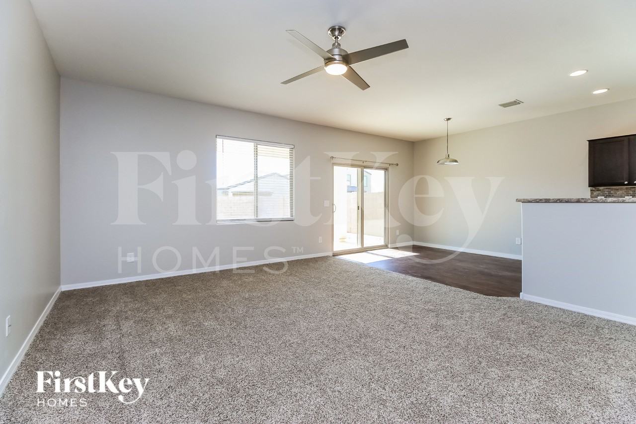 38137 W La Paz St - Photo 2 of 15