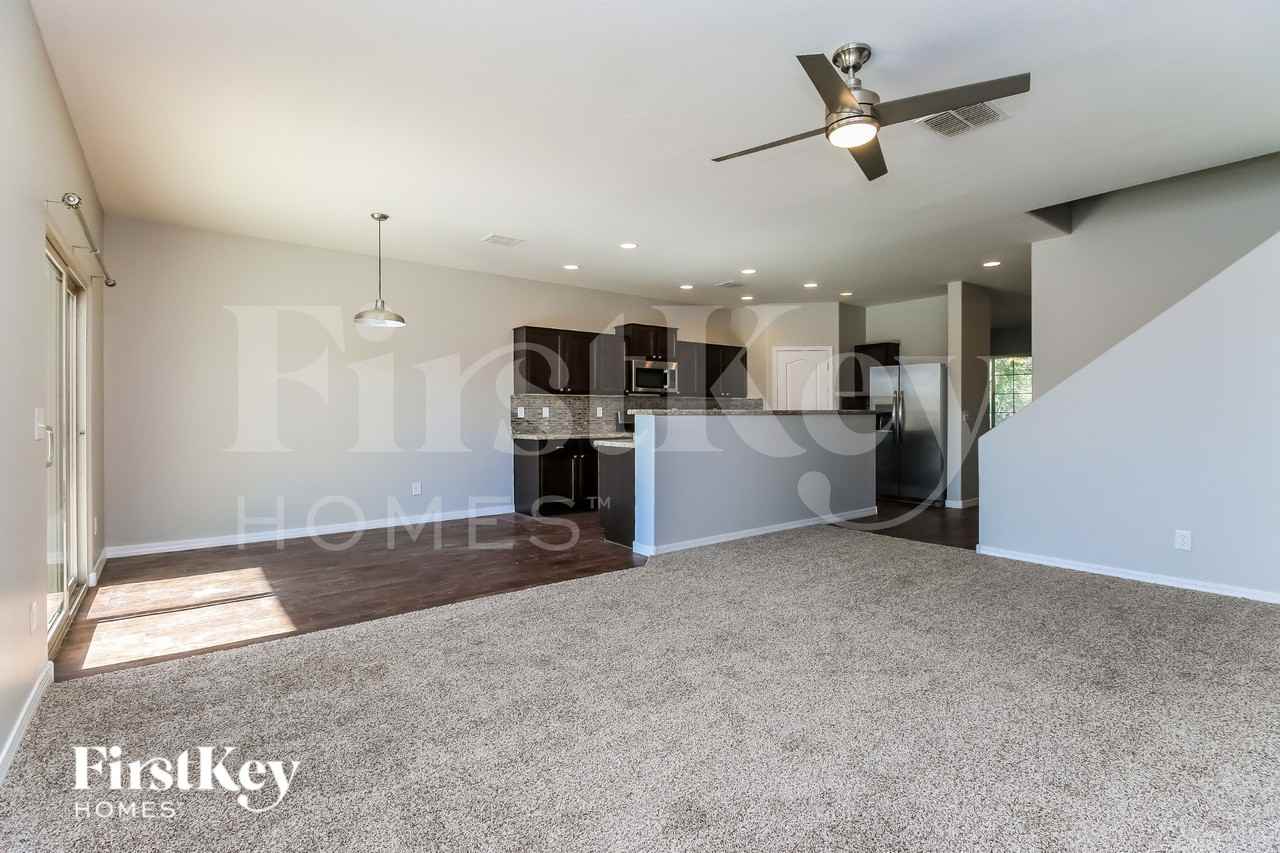 38137 W La Paz St - Photo 3 of 15