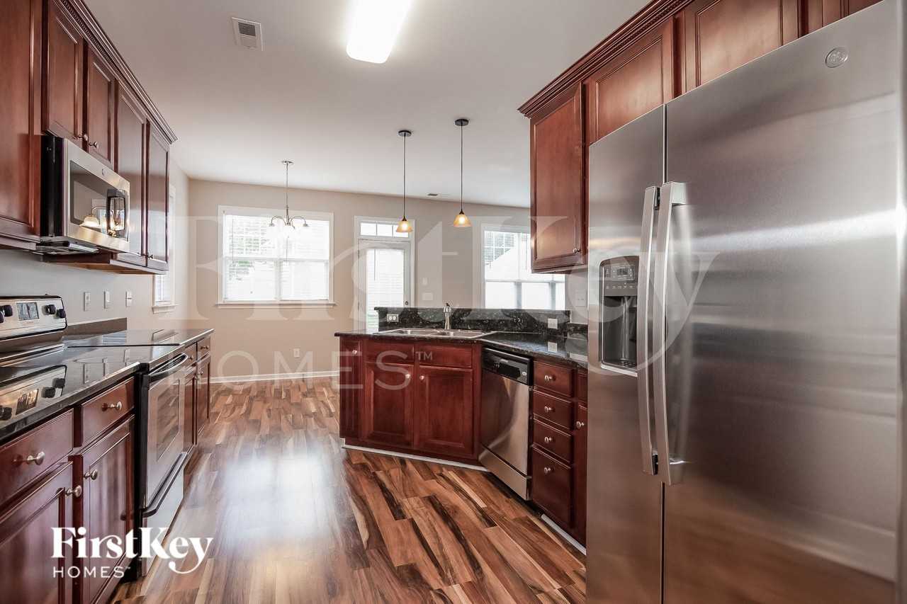 7523 Coastal Way - Photo 6 of 16