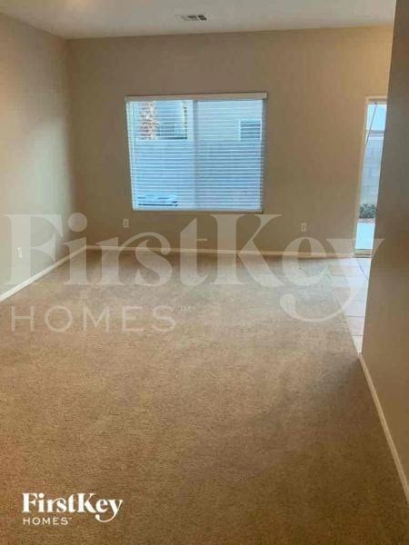 3185 Strawberry Park Dr - Photo 3 of 12