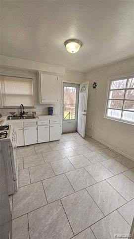 1425 Northwood Dr - Photo 7 of 8