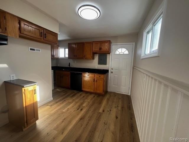 17358 Reed St - Photo 5 of 12