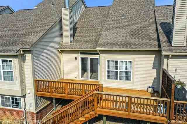 31173 Livingston Dr - Photo 2 of 40