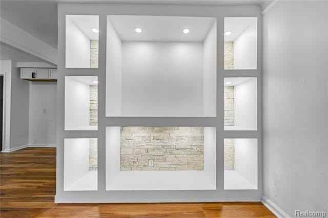 10704 Duprey St - Photo 6 of 16