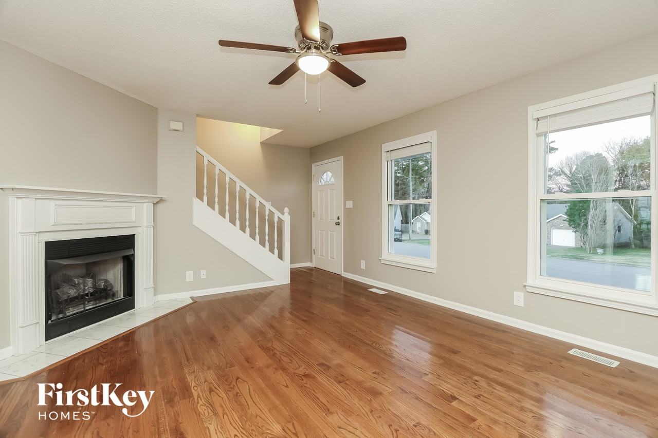 161 Shady Maple Dr - Photo 3 of 15