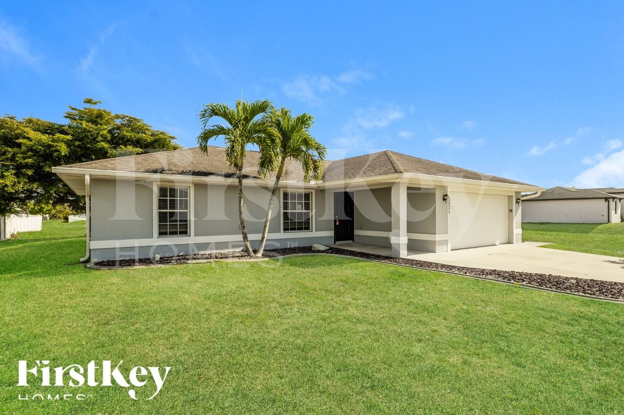 2031 Ne 9th Pl - Photo 2 of 19