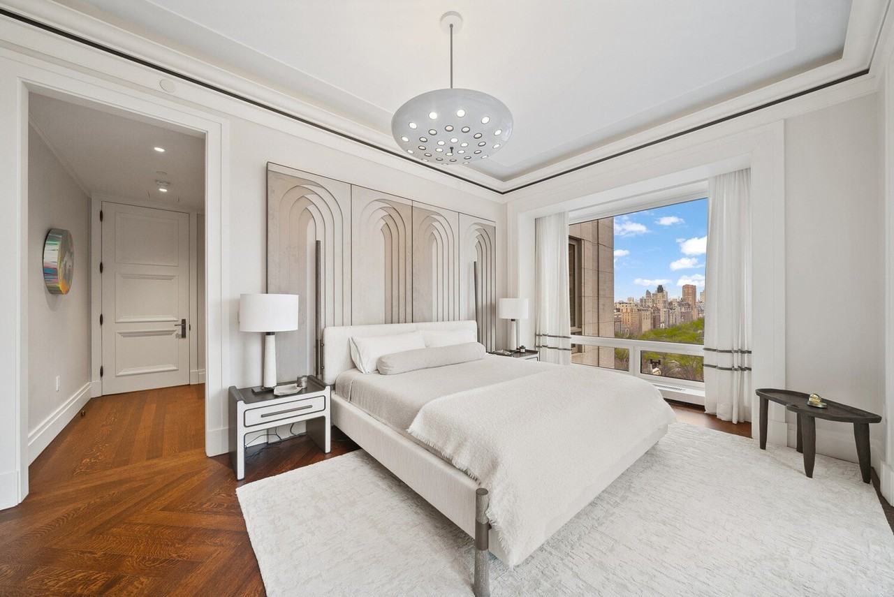 220 Central Park S #22C - Photo 5 of 7