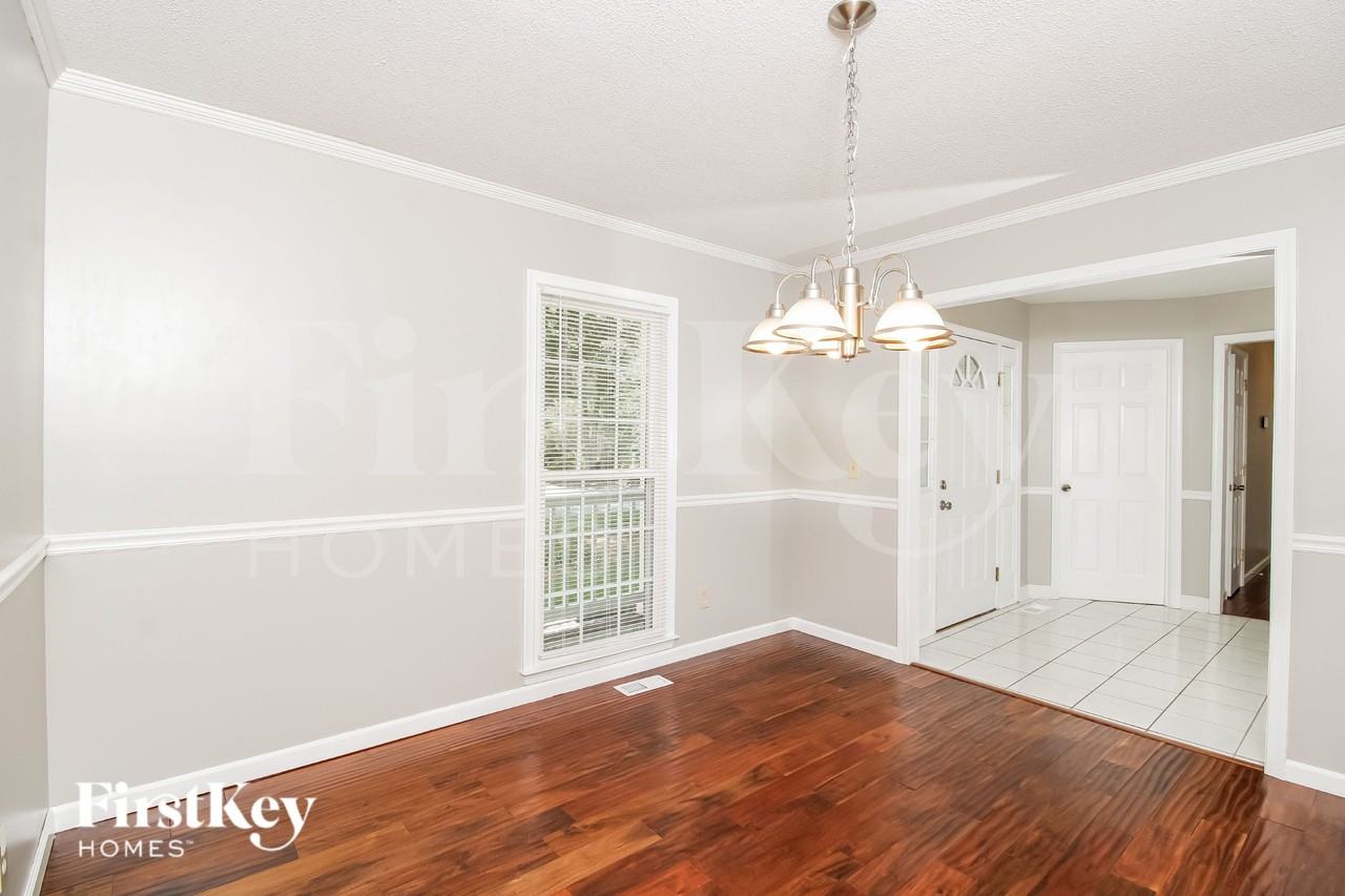 6706 River Hills Dr - Photo 4 of 18