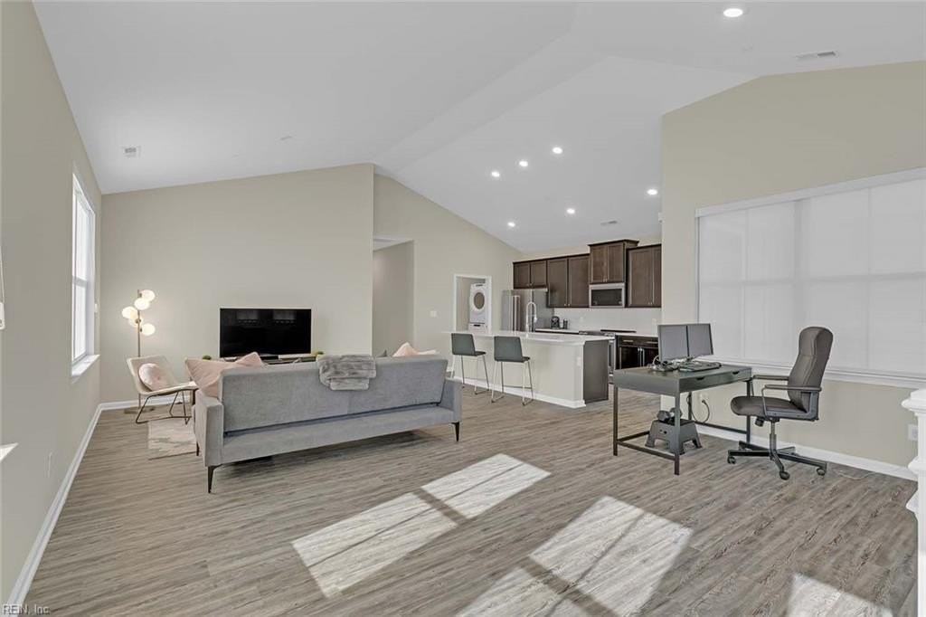 102 Watermark Way - Photo 5 of 30