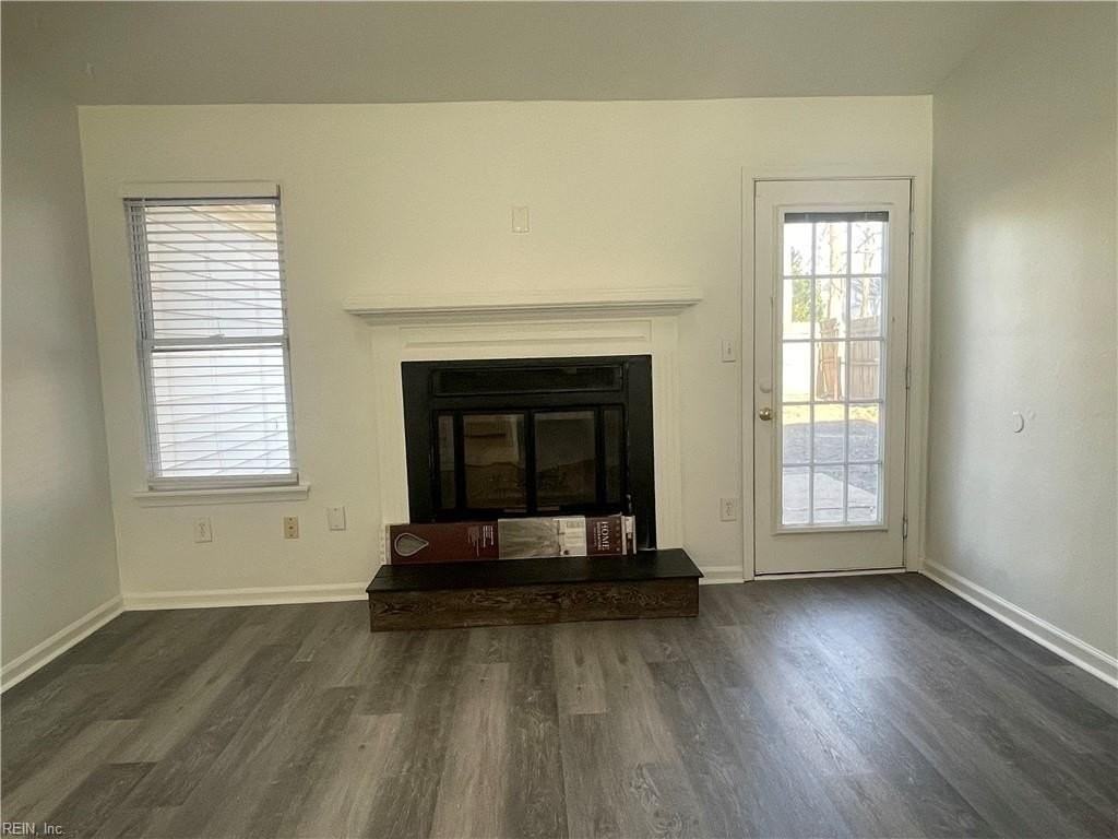 4908 Hillswick Dr - Photo 6 of 18