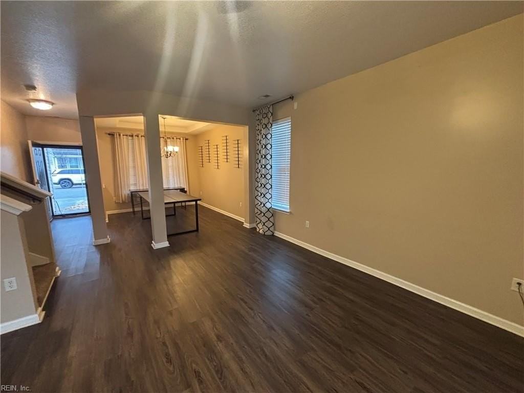 4104 Daggerboard Dr - Photo 3 of 25