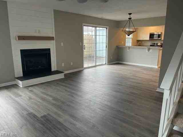 604 Butterwick Ct - Photo 5 of 22