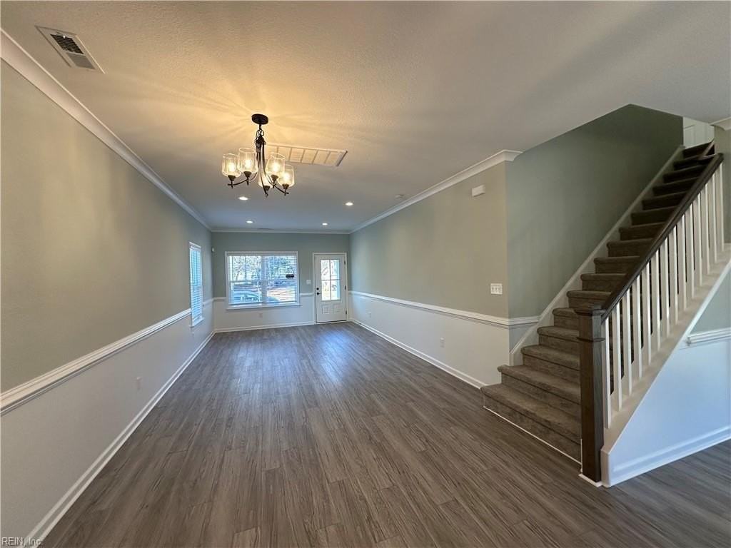 765 Sheppard Ave - Photo 3 of 32