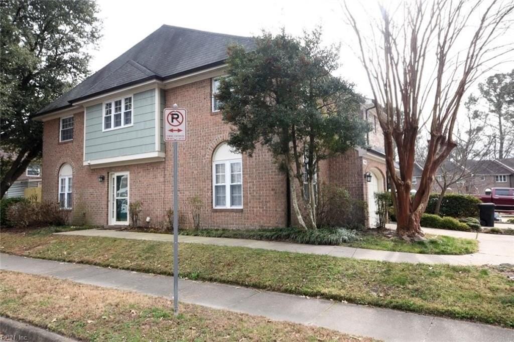 940 Welch Cir - Photo 2 of 45