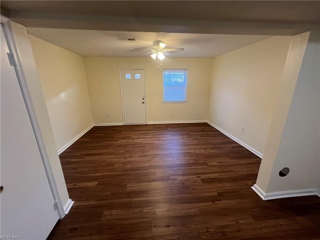 936 Maryland Ave - Photo 5 of 20