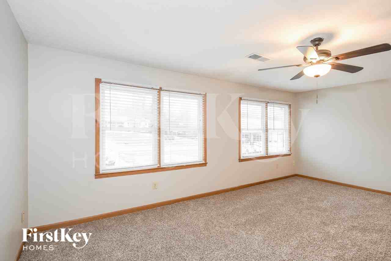 72 Hickory Glen Way - Photo 7 of 19