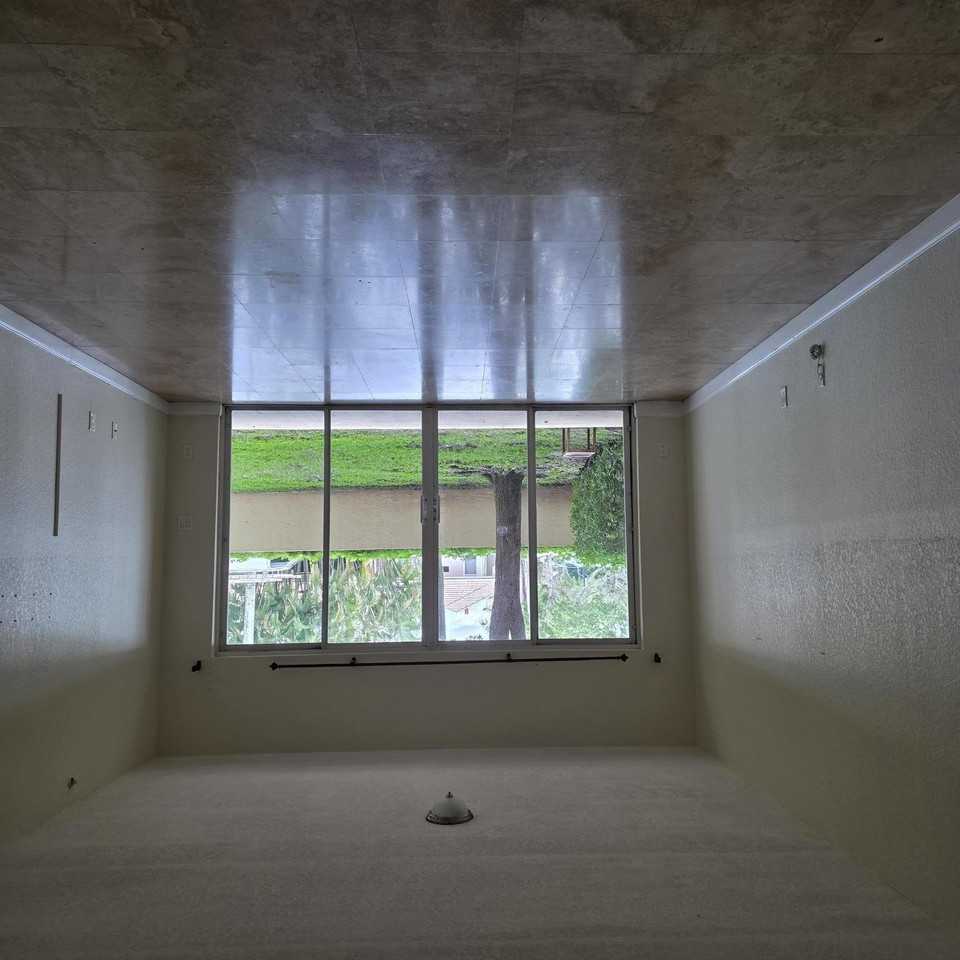 1610 Presidential Way #105 - Photo 3 of 12