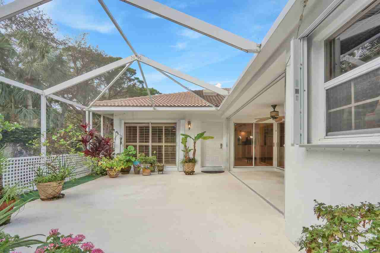 9303 Chapman Oak Ct - Photo 3 of 30