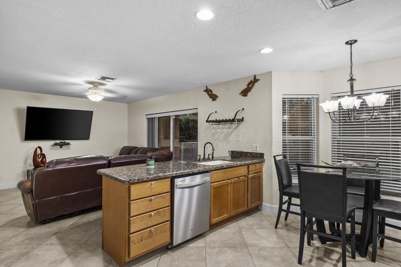 1622 1622 S S Club Drive Drive - Photo 6 of 31