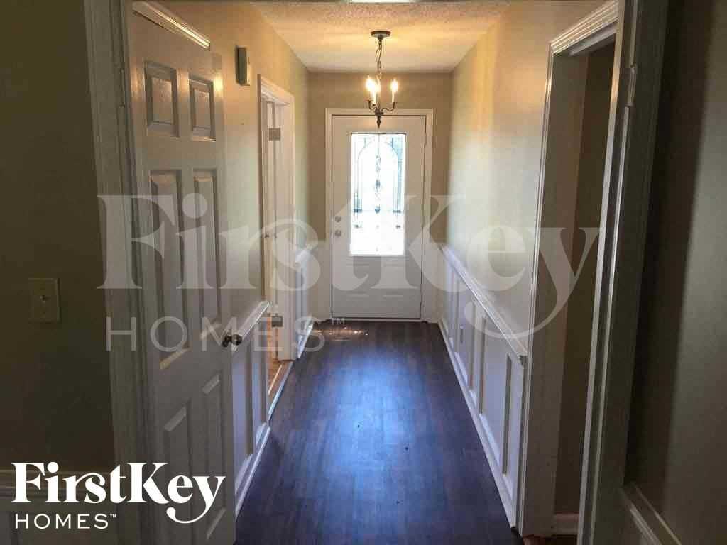 6288 Ashton Rd - Photo 6 of 24