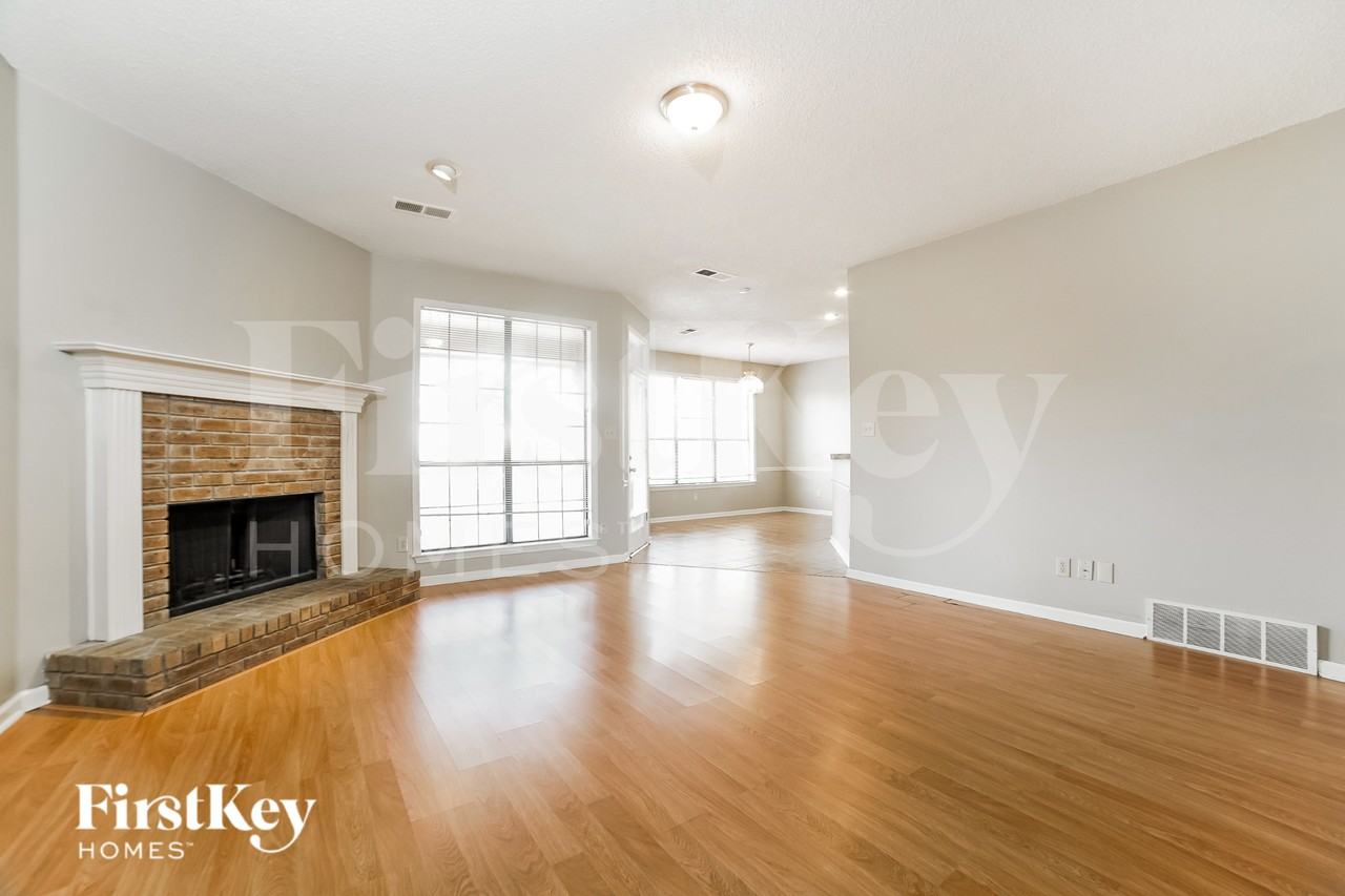 5001 Rabbit Cross Cv - Photo 4 of 16