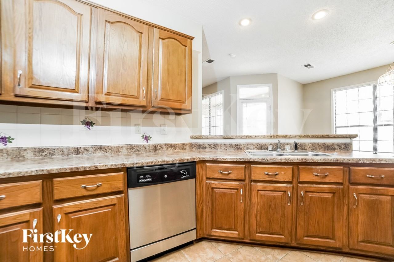 5001 Rabbit Cross Cv - Photo 7 of 16