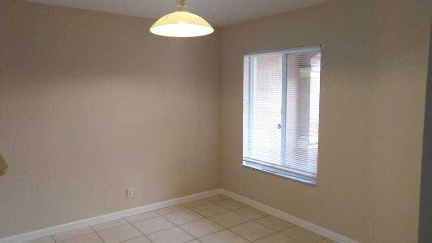 8052 Big Pine Way - Photo 6 of 10